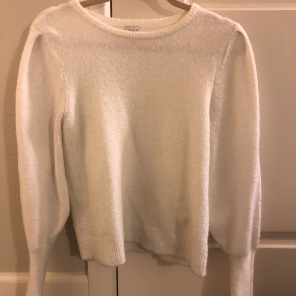 andeawy Sweaters - Cream sweater with belled sleeves!